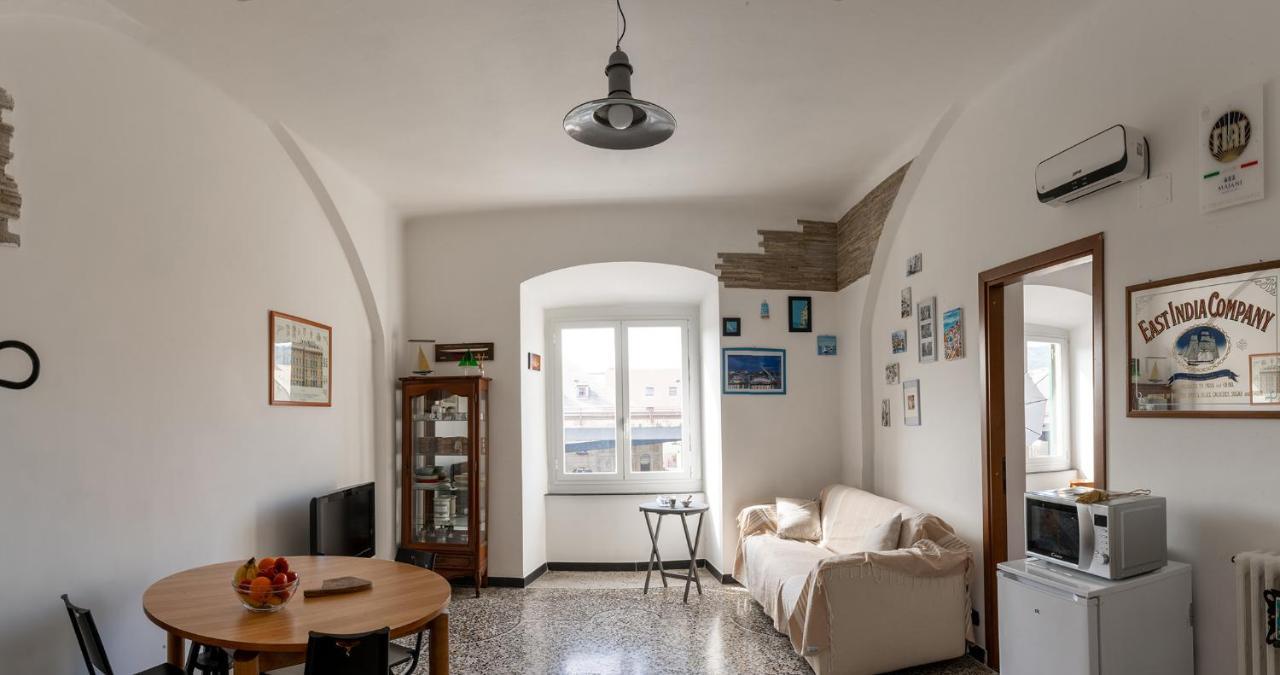 Niu Sunny Apartment Genua Buitenkant foto